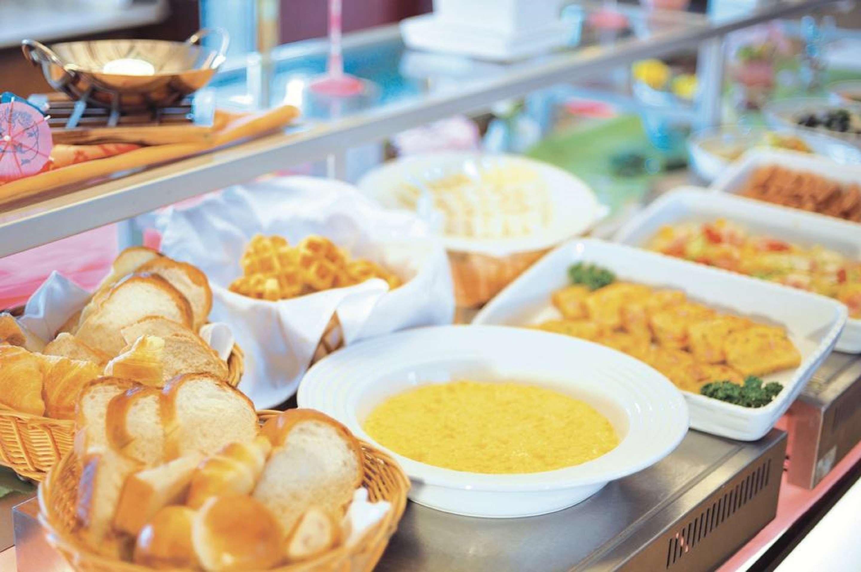 The Global View Nagasaki Hotel Luaran gambar A buffet
