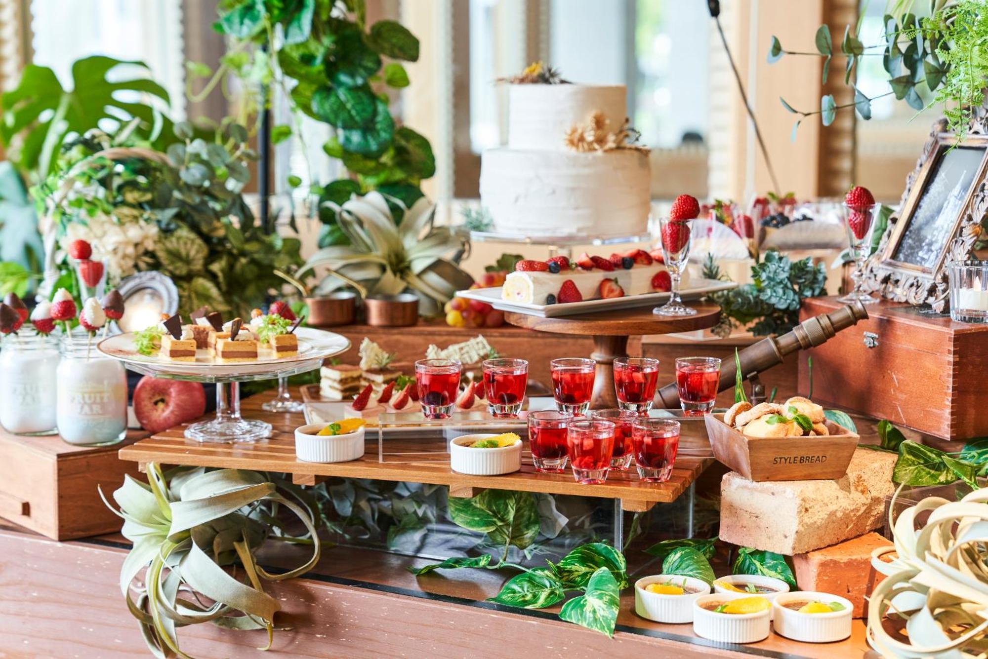 The Global View Nagasaki Hotel Luaran gambar A dessert buffet